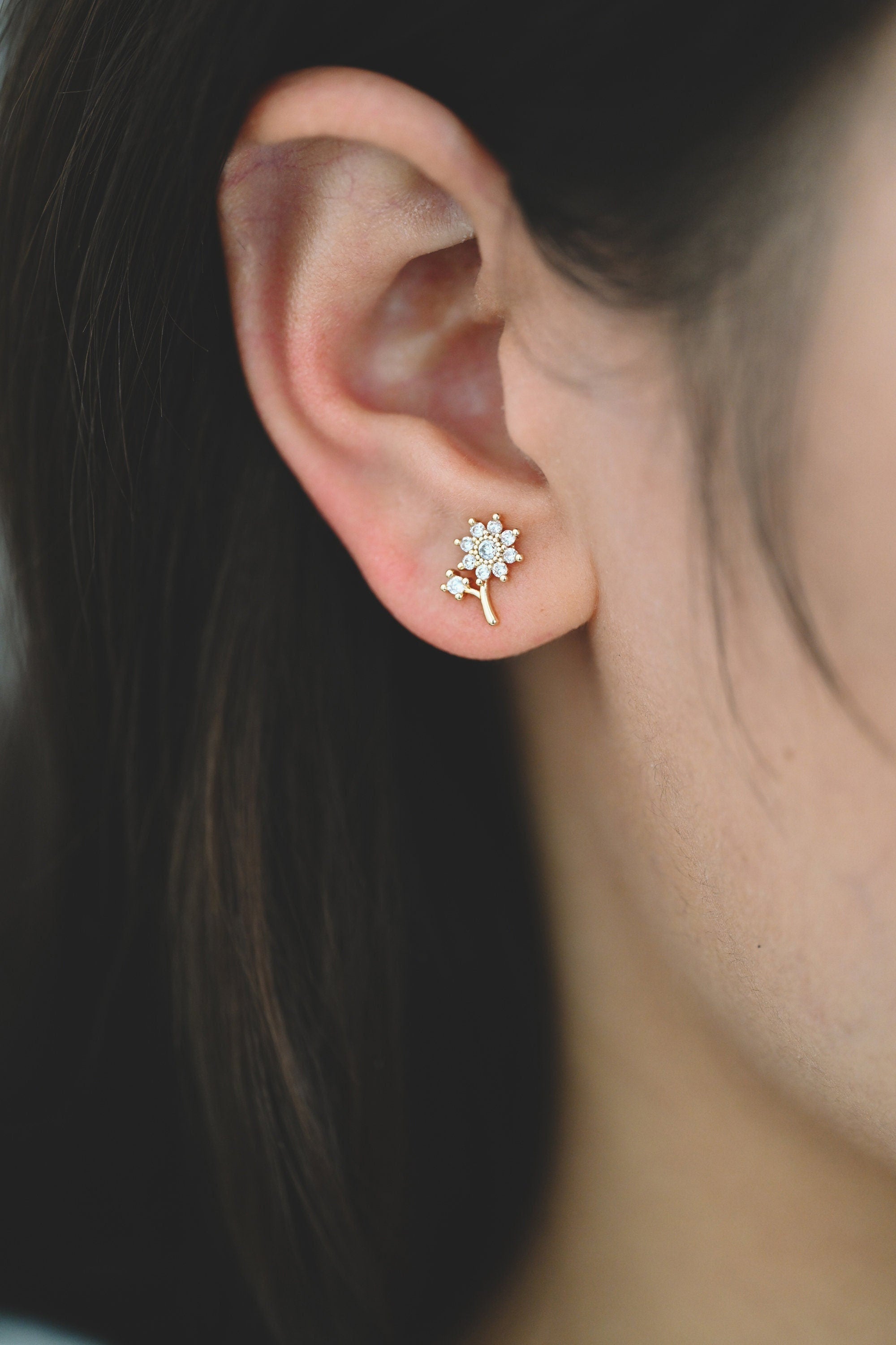 4pcs CZ Pave Gold Flower Earring, Gold Plated Brass, Jewelry Supplies (GB-3371-C)